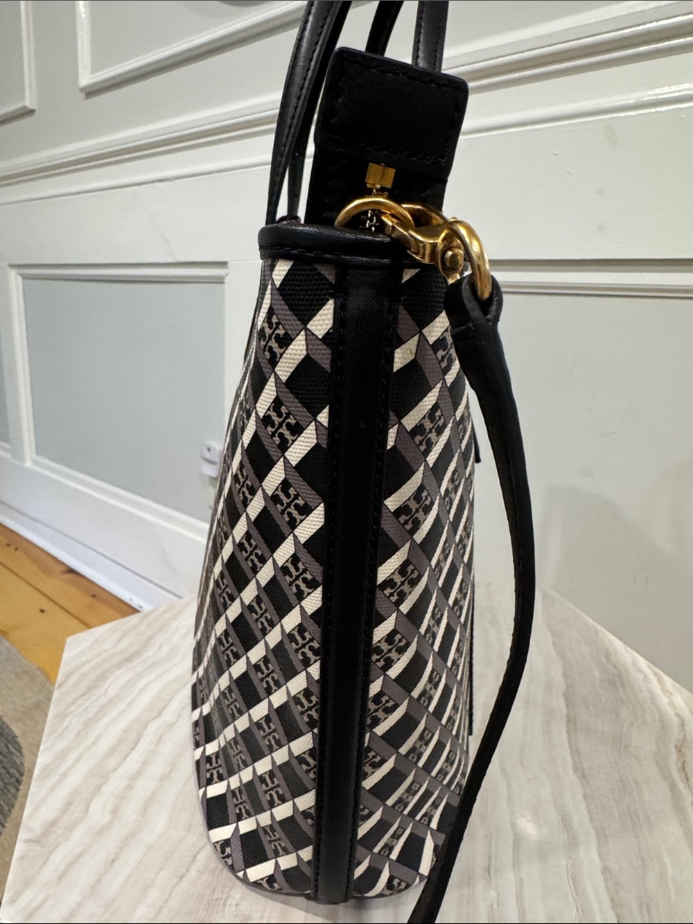 Tory Burch Bag Geo Logo Black & White Print Leather Tote Bag Satchel Crossbody - Picture 7 of 17